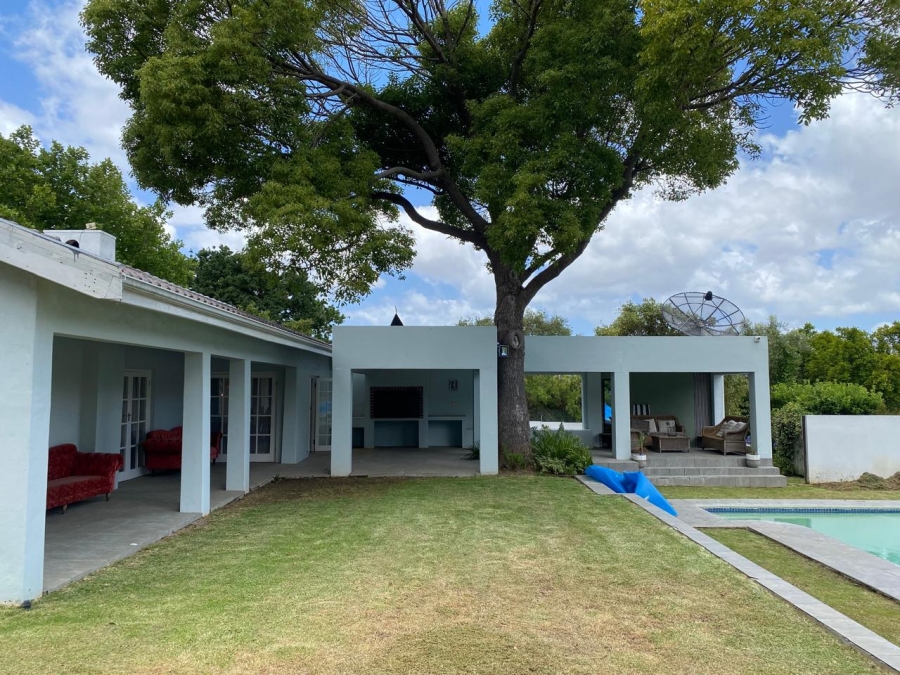 To Let 5 Bedroom Property for Rent in Constantia Western Cape